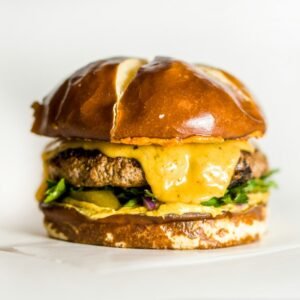 shallow focus photo of hamburger